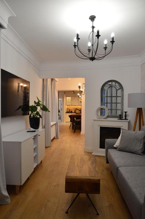Apartamenty Szeroka 32 Torun Ngoại thất bức ảnh